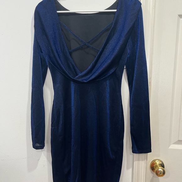 By & By blue metalic dress sizeM. G-26 - Picture 3 of 4